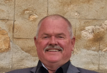 Tumby swears full council, eyes jetty