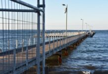 Jetty closed for winter