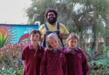 Immersive live theatre visits schools