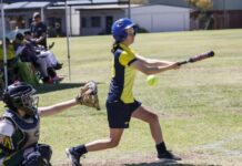 Roadrunners run away with win