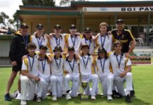 Boys seal country crown