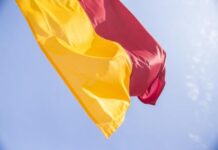 Tips to stay safe at the beach