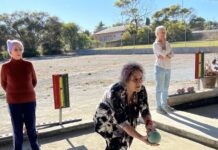 Emus run away with win