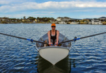 Women row with Tacoma