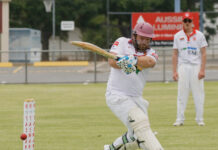 SES hold off red and white