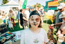 Colour Tumby to make splash