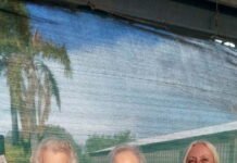 Opals edge out Garnets