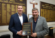 Port Lincoln RSL officially opens murals