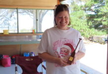 Hibble takes home award