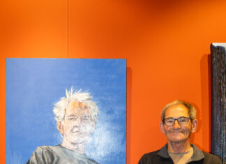 Coastal Man wins art prize