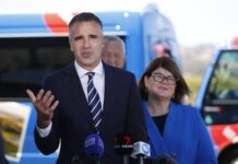 Labor vows to expand Seniors Card