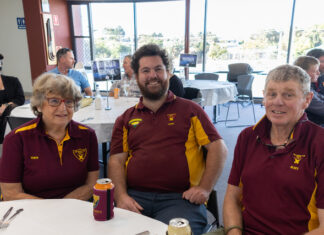 Cricketers celebrate season