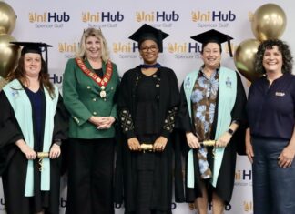 Uni Hub graduates celebrated