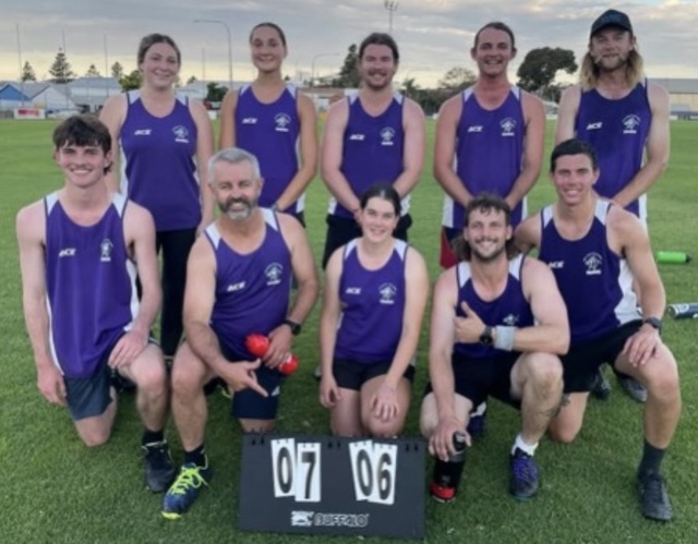 Stingrays win touch football decider