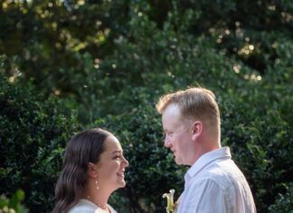 An elegant elopement